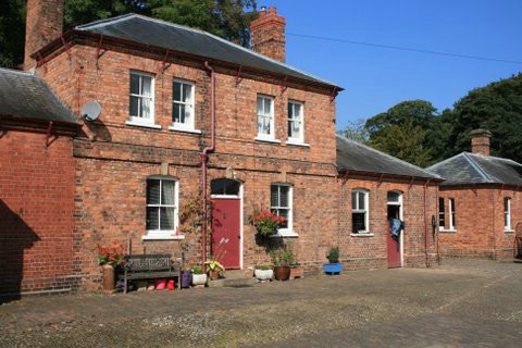 Groom's Cottage
